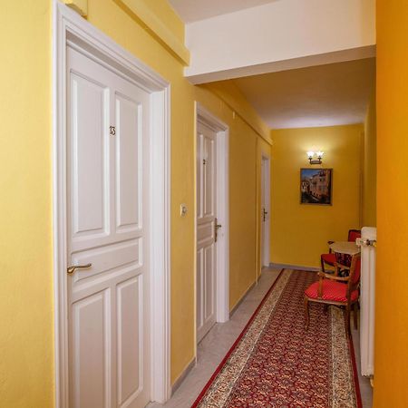 Byron Traditional Hotel Nafplio Bagian luar foto