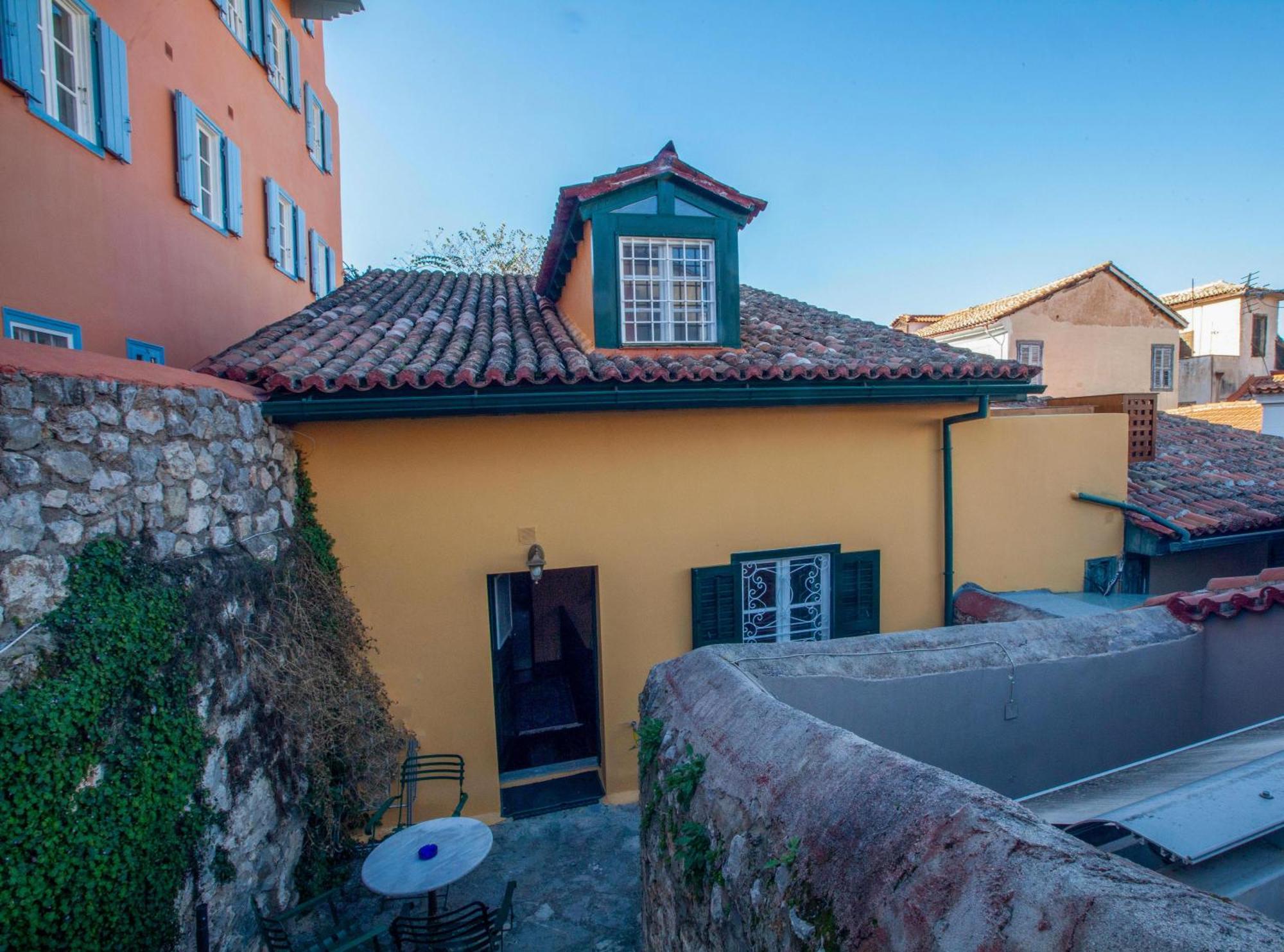 Byron Traditional Hotel Nafplio Bagian luar foto