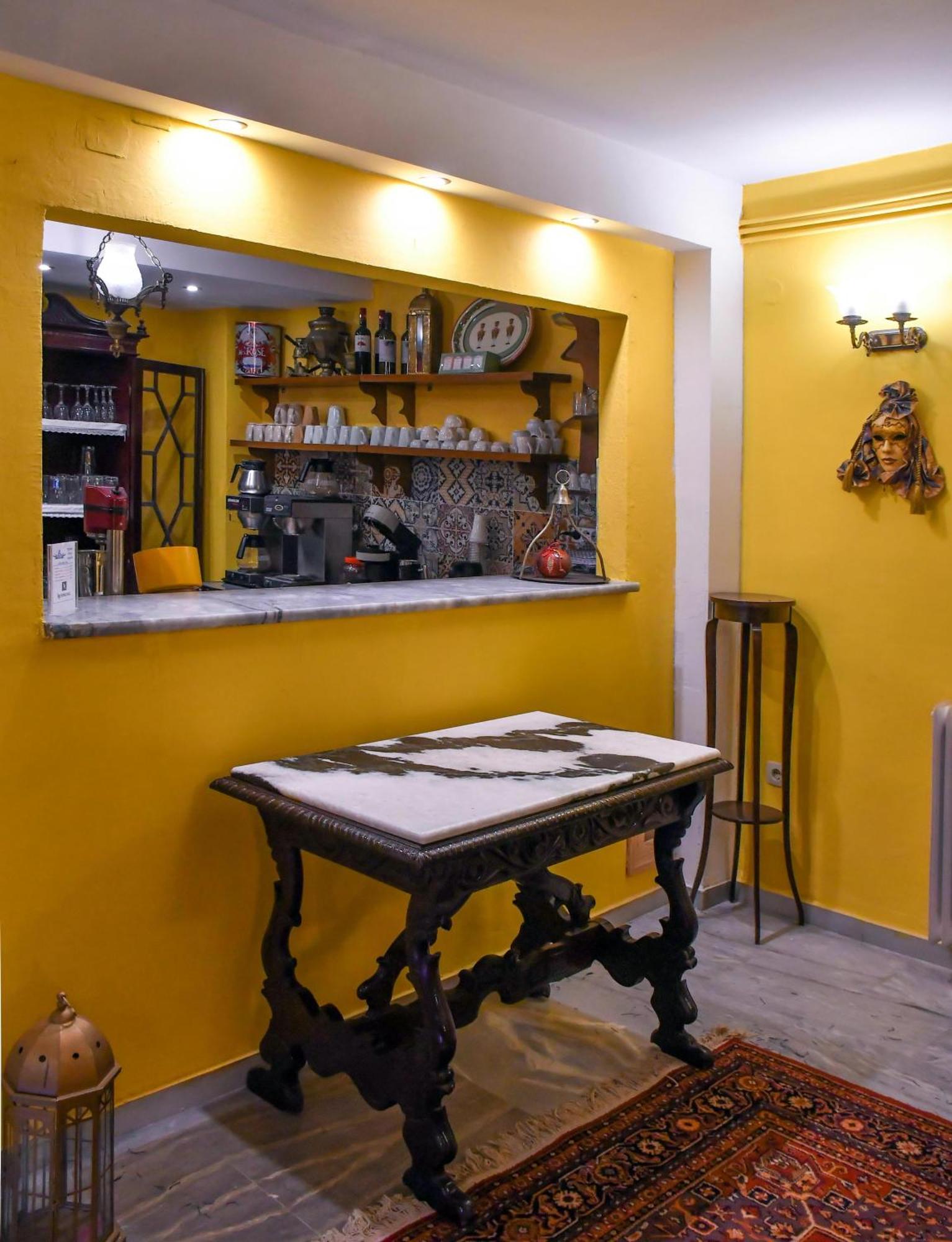 Byron Traditional Hotel Nafplio Bagian luar foto