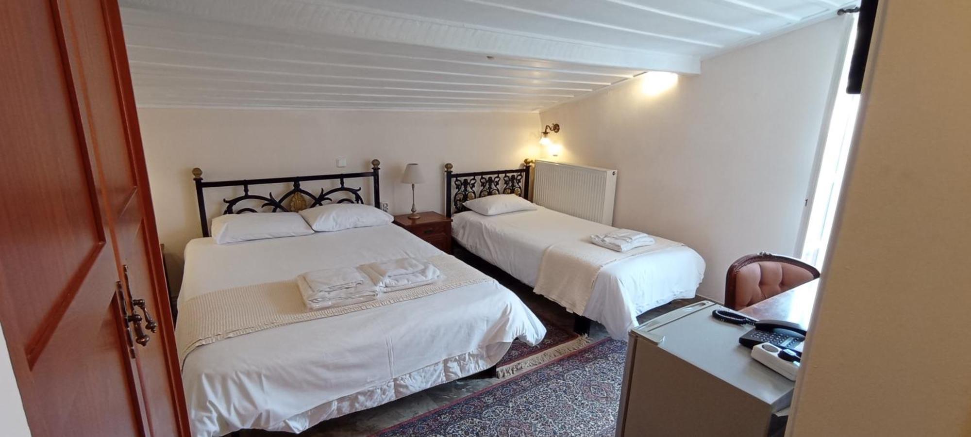 Byron Traditional Hotel Nafplio Ruang foto