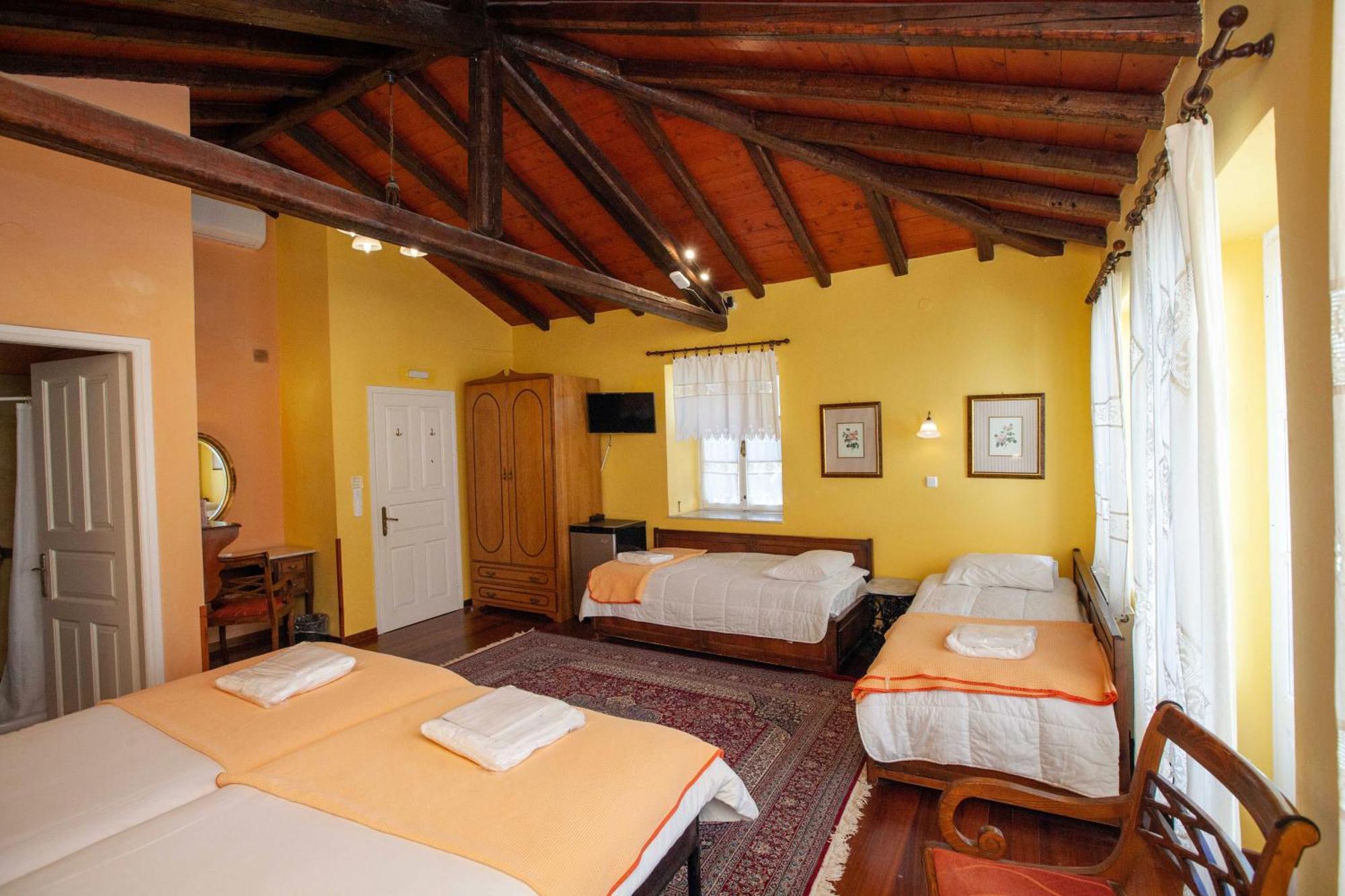 Byron Traditional Hotel Nafplio Ruang foto